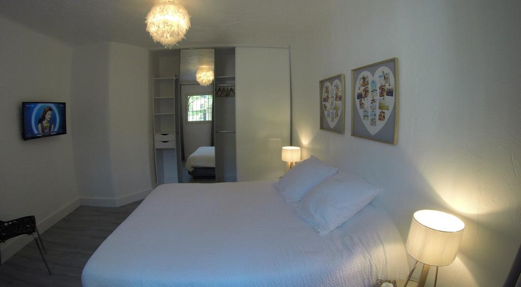 Maison Carles Bnb La Colle-sur-Loup Luaran gambar
