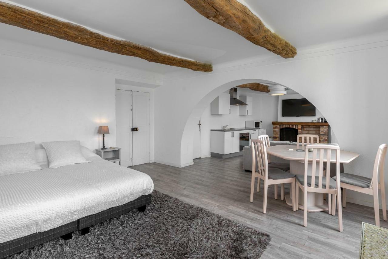 Maison Carles Bnb La Colle-sur-Loup Luaran gambar